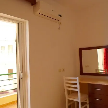 Aleksander Apartment Sarande