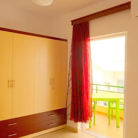 Apartment Aleksander *